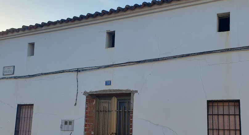 CASA PROPIEDAD DE FONDO